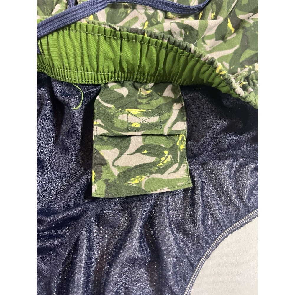 L.L.Bean Men’s Swim Trunks Size L Green Camo Leaf Print Mesh Lined Drawstring - Picture 8 of 16